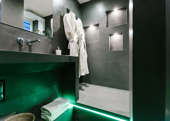 Parenthese Concept *